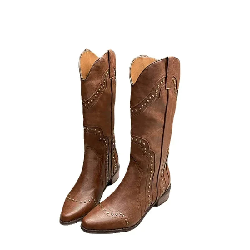 Retro Rivet Mid-Calf Cowboy Boots für Frauen – Herbst Western Boots mit Chunky Heels, Slip-On Design und Spitze