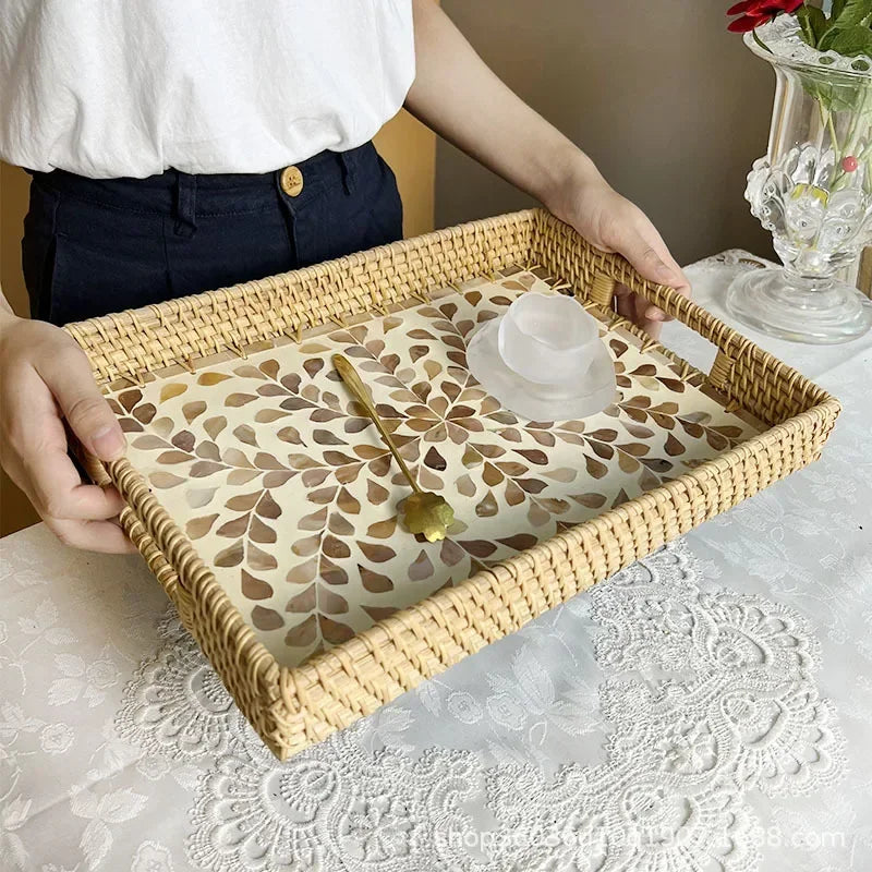 Rattan & Muschel Aufbewahrungstablett – Handgefertigt, Rund, für Wohnzimmer, Picknick und Luxus-Servierplatten