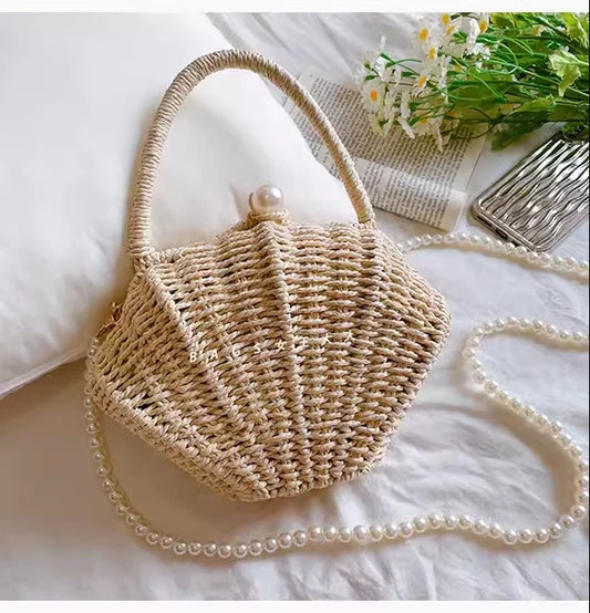 Muschel-förmige Rattan Woven Umhängetasche – Kleine Strohtasche für Strandurlaub und Freizeit