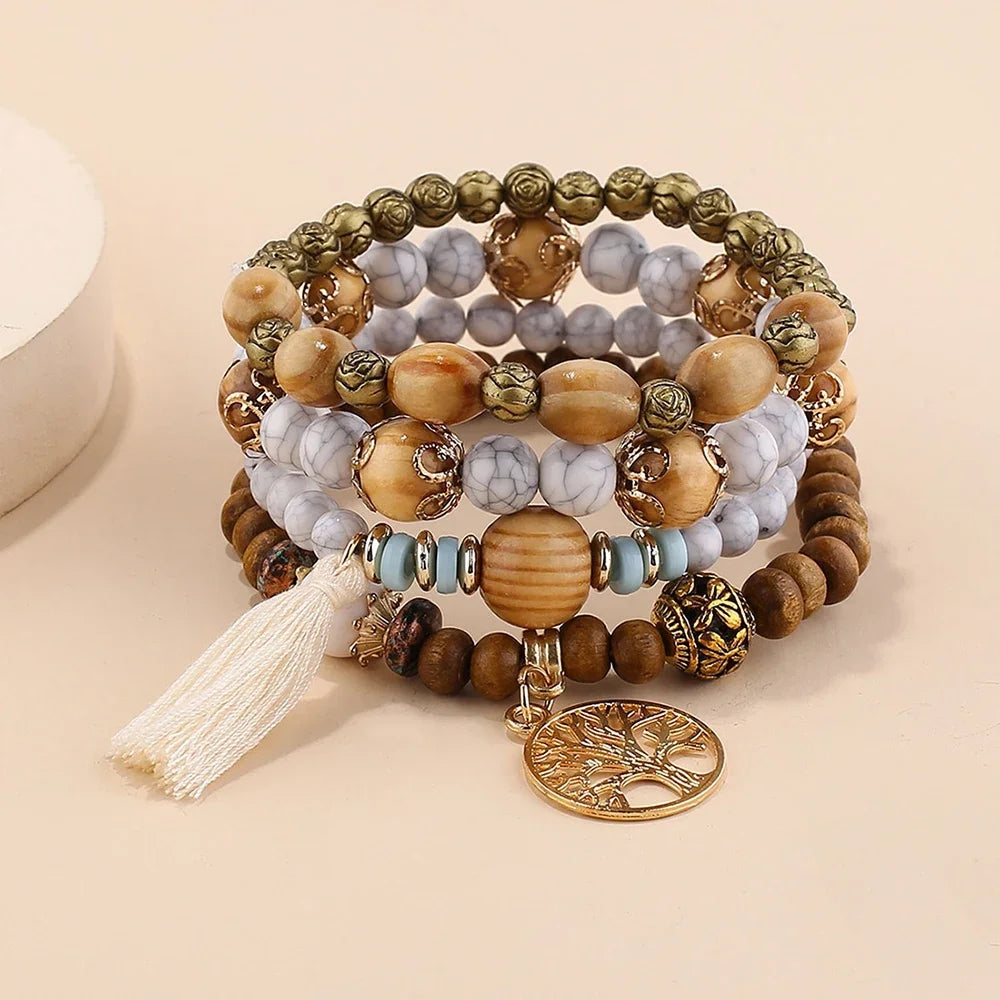 4-teiliges Boho Holz Perlen Armband Set für Frauen – Baum des Lebens mit weißen Fransen Charme, elastischer Kettenbangle, Bohemia Schmuck