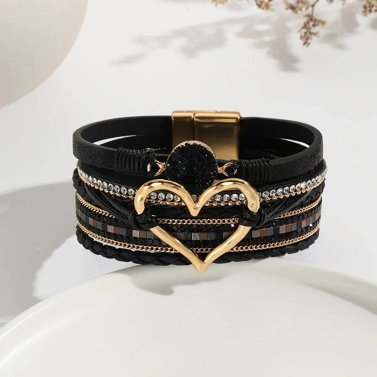 Boho-Lederarmband mit Herz-Charm – Fashion Armband für Damen mit Strass und Resin für Paare