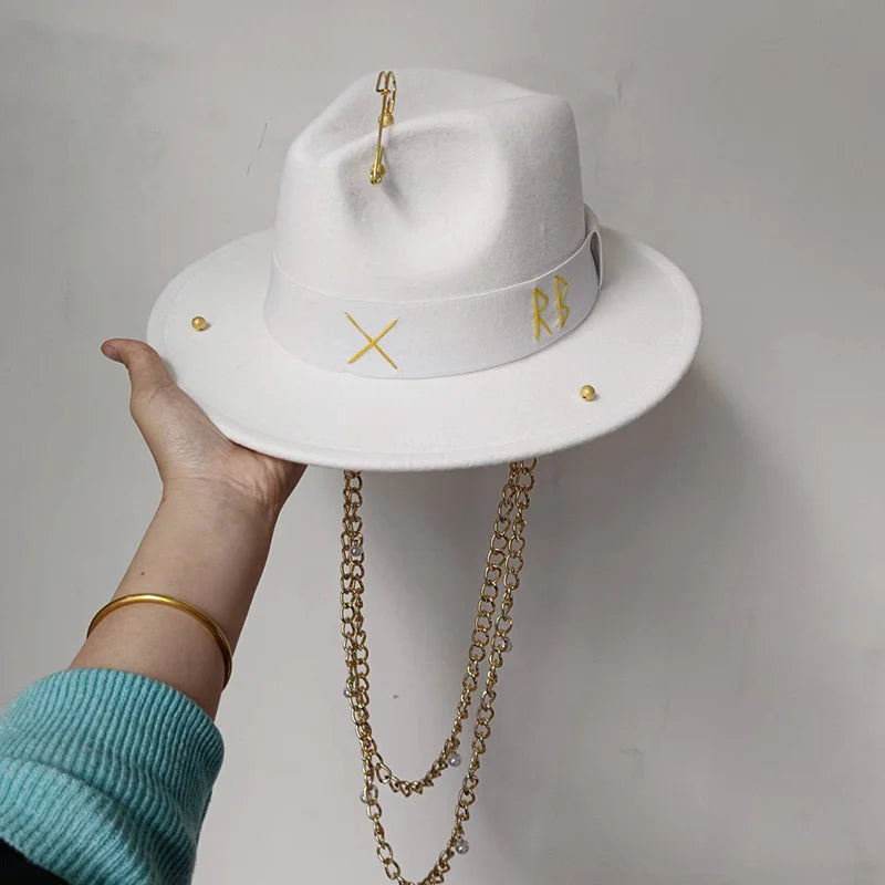 Fedora Hut mit Punk-Perlenkette und DIY Design – Personalisierbare englische Buchstaben Hüte für Männer und Frauen