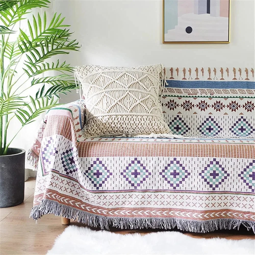 Eleganter Jacquard Plaid Überwurf – Vielseitig einsetzbar als Sofa-, Tisch- oder Picknickdecke