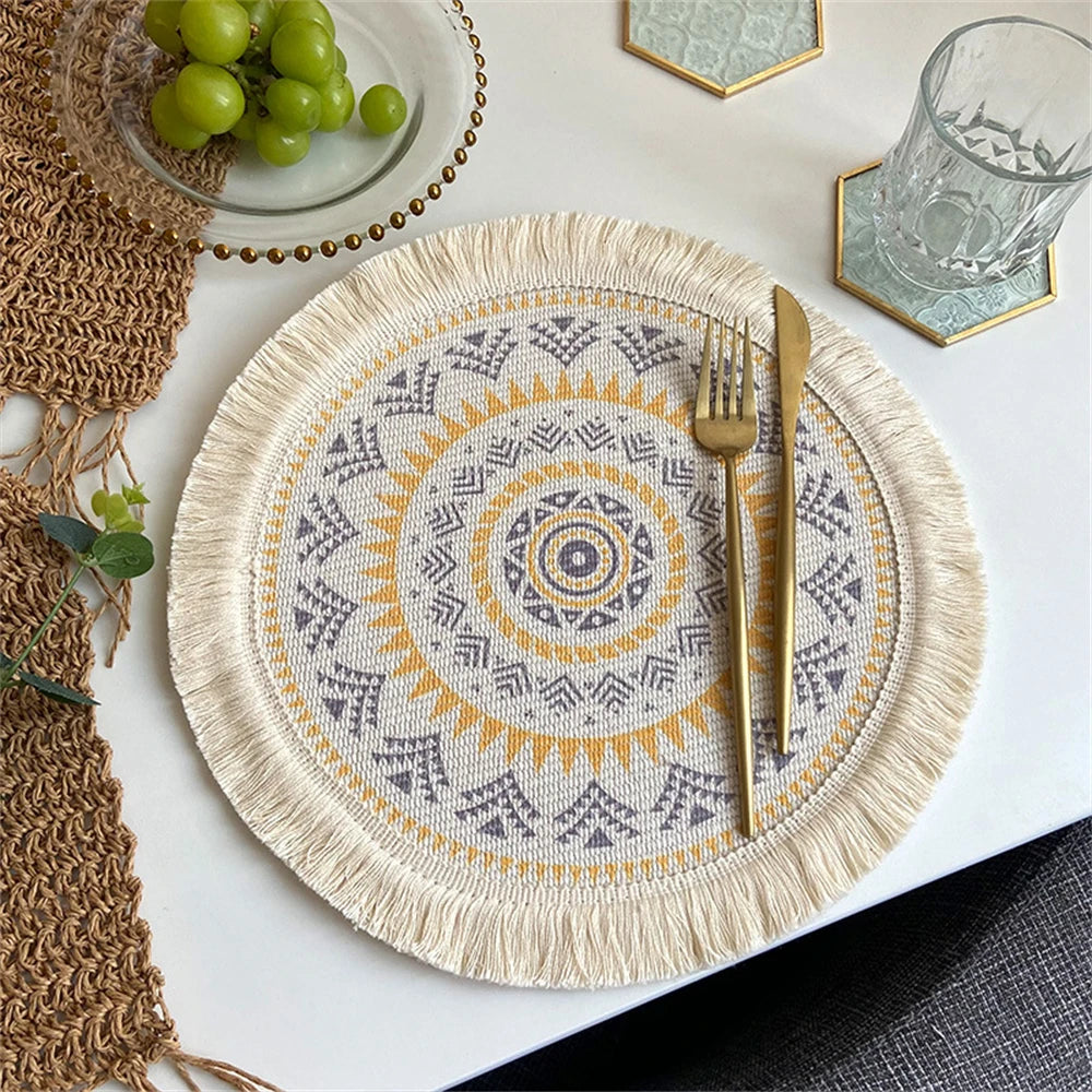Boho Runde Tischmatte – Handgewebte Leinen-Tassel-Platzmatte mit Stickerei, Rutschfest, Isolierend, für Esszimmer und Küchen Dekoration