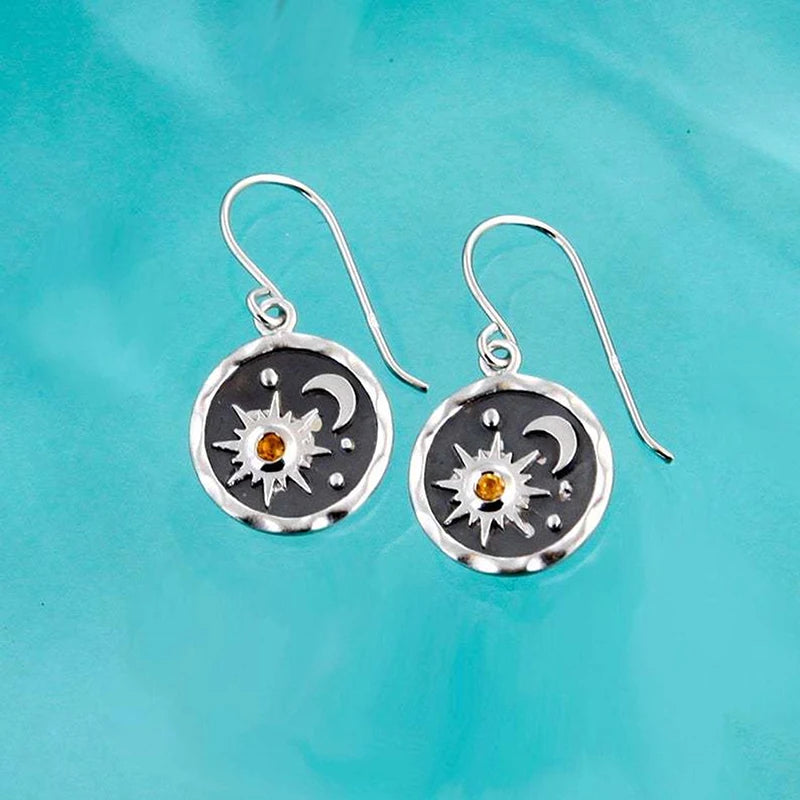 Sonne und Mond Anhänger Ohrringe – Einfache und Extravaganze Earring für Frauen