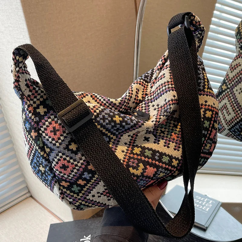 Damen Schultertasche im Ethno-Stil – Trendige Canvas Messenger Bag mit Reißverschluss und Woven-Design