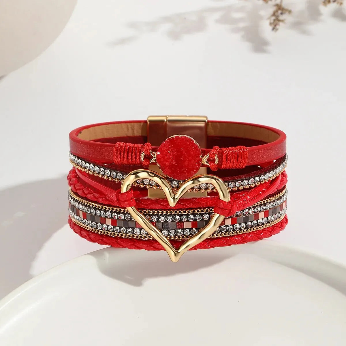 Boho-Lederarmband mit Herz-Charm – Fashion Armband für Damen mit Strass und Resin für Paare