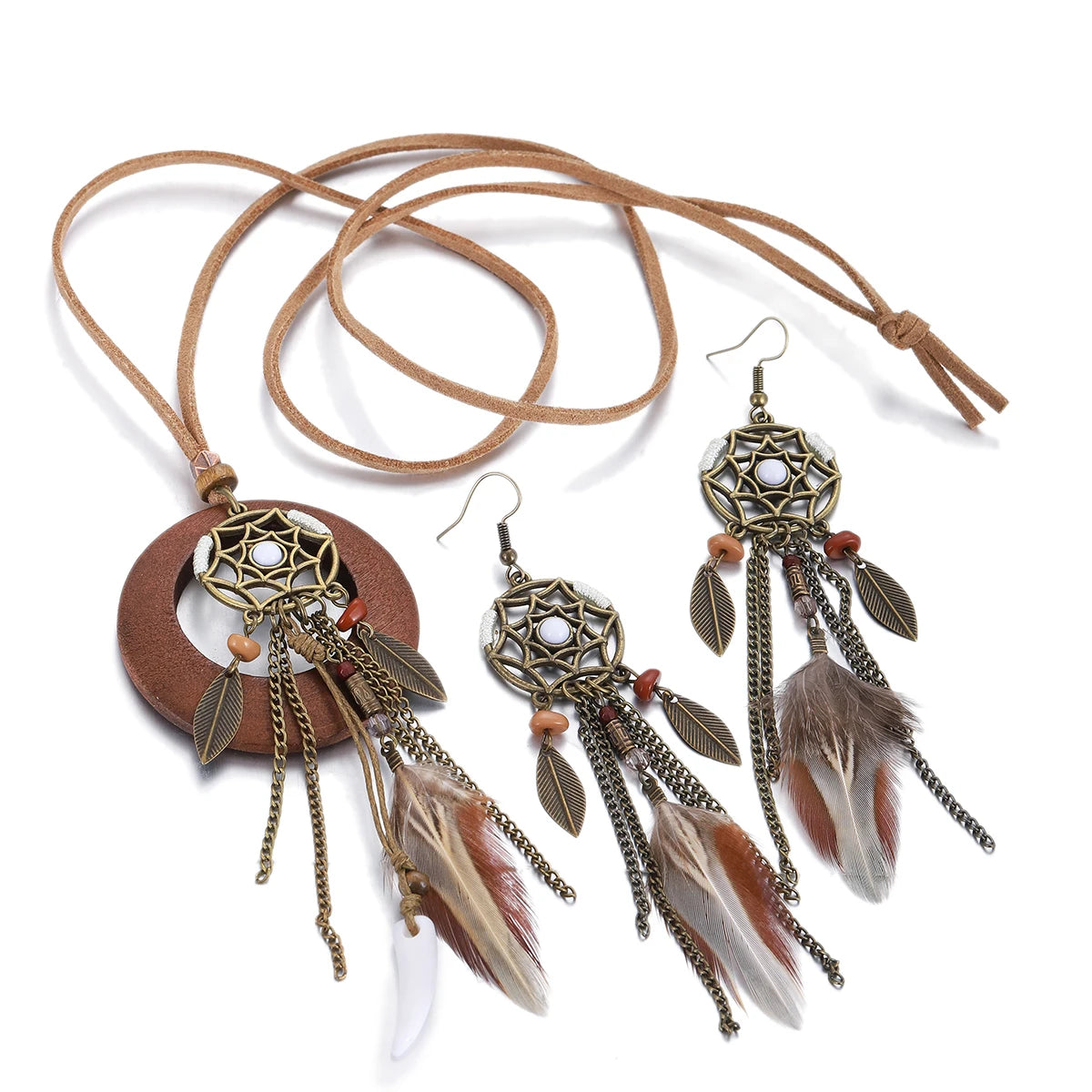 Boho Traumfänger Schmuckset – 2-teiliges Set mit Federn, Quasten, Anhänger und Halskette für Frauen, Retro-Design