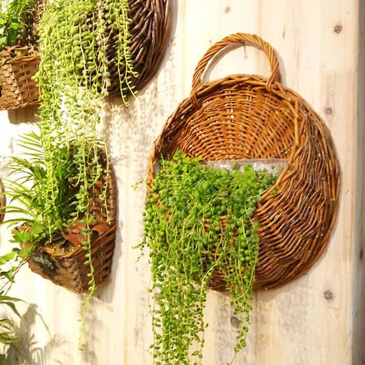 Handgefertigter Rattan Hängetopf – Wicker Blumenkorb für Wandmontage, Garten & Heimdekoration