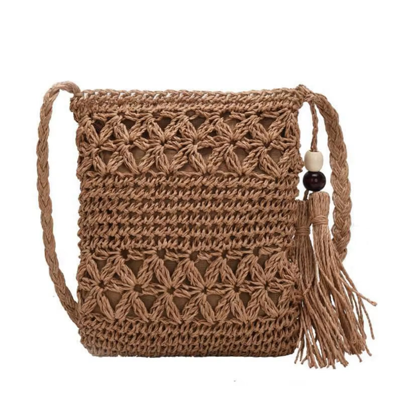 Boho Weidenstroh Schultertasche mit Quasten – Handgefertigte Umhängetasche im Hollow-Out Design