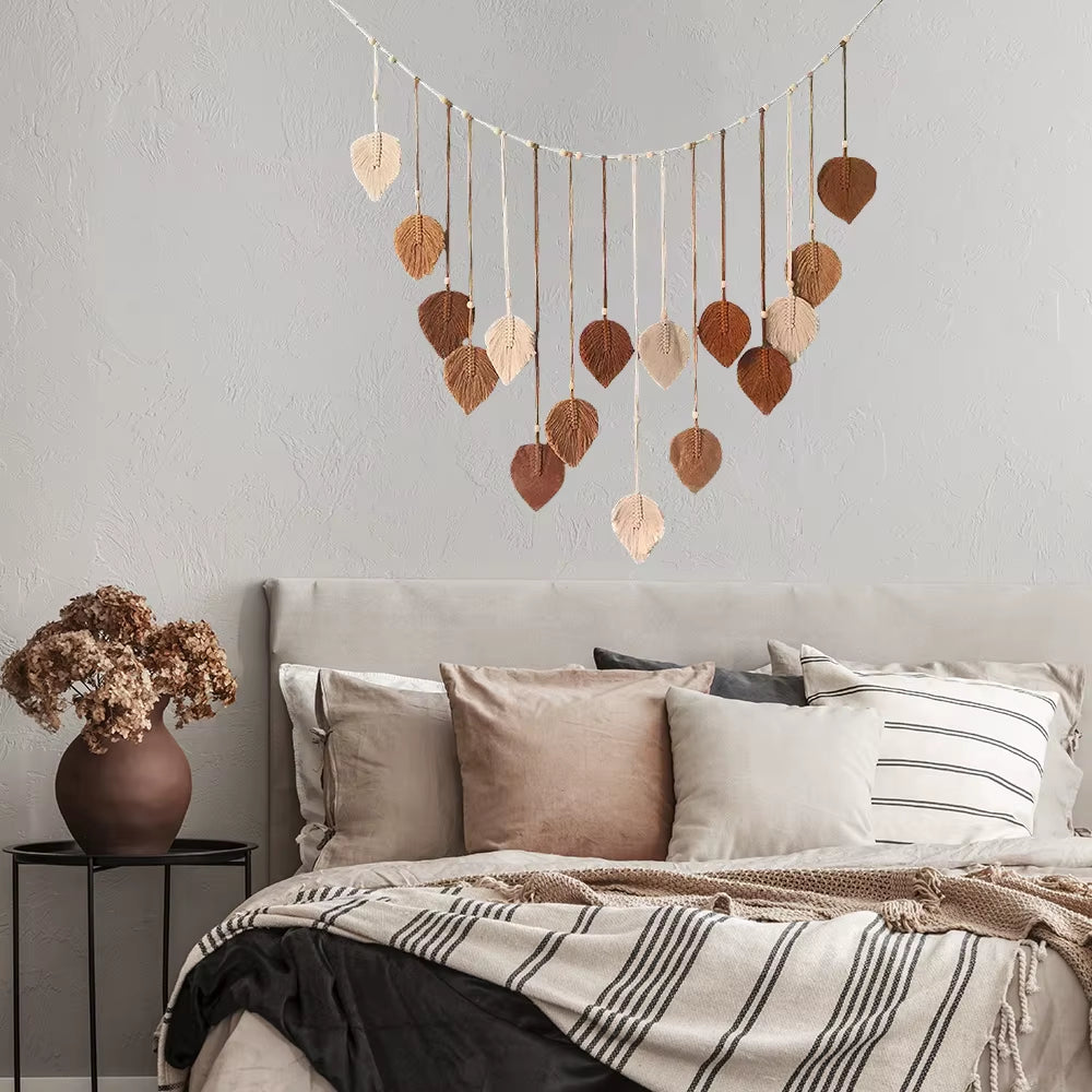 Boho Makramee Wandbehang – Federblatt-Design für dein Zuhause